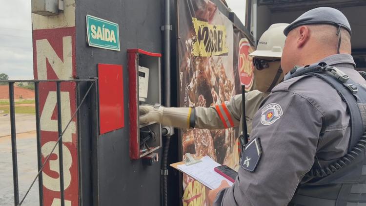 Operação contra 'gatos' de energia em bares e restaurantes identifica prejuízo de mais de R$ 390 mil em Presidente Prudente
