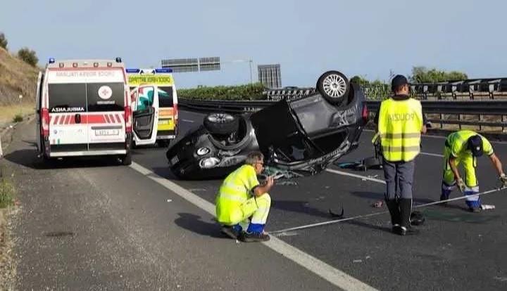 Incidente sull’A2 nei pressi dello svincolo di Eboli: 4 feriti