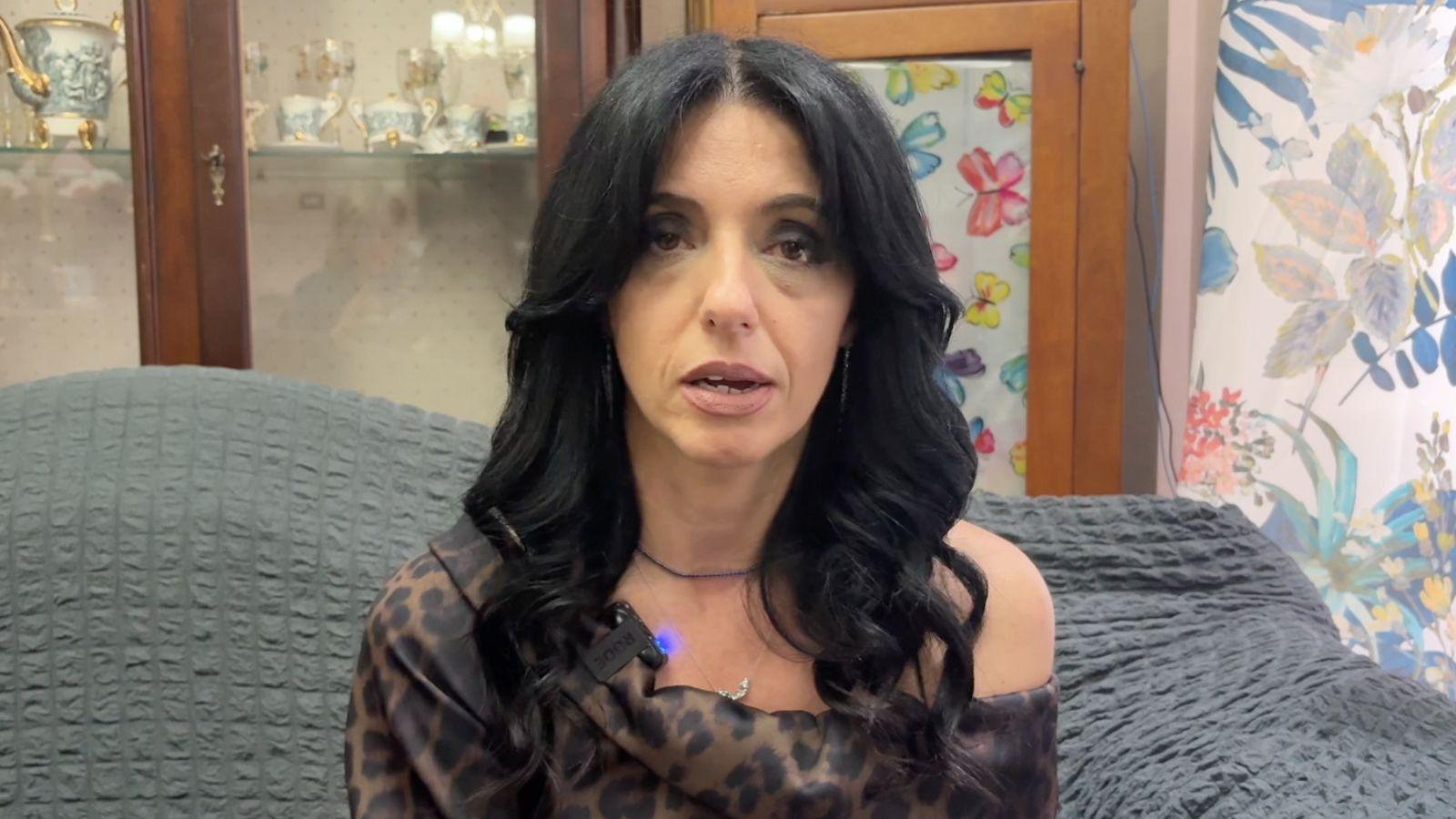 Giugliano. Perseguita e la picchia, arrestato l’ex violento: “Ora posso dire di essere libera”