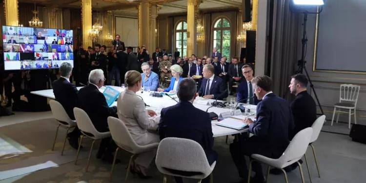 Dall'Ue altri 6,1 miliardi a Kiev. Alla riunione dei Volenterosi arriva anche Burnham