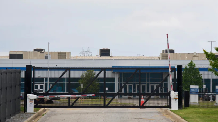 Justice Department seeks to dismiss air pollution lawsuit against xAI data center in Mississippi