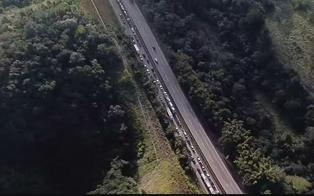 Acidente causa congestionamento de 12 km na rodovia Fernão Dias, em Minas Gerais