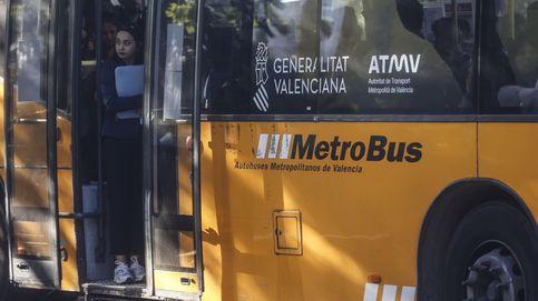 El efecto mariposa de los Cercanías de Puente: el estreno de los Stadler en Madrid deriva en bronca en Valencia