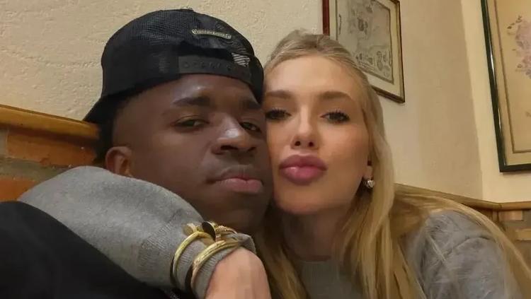 VIRGÍNIA ANUNCIA TÉRMINO DE RELACIONAMENTO COM VINICIUS JR.