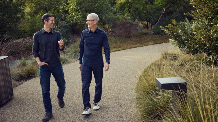 Fin d’une ère : Tim Cook passe la main, Apple change de visage