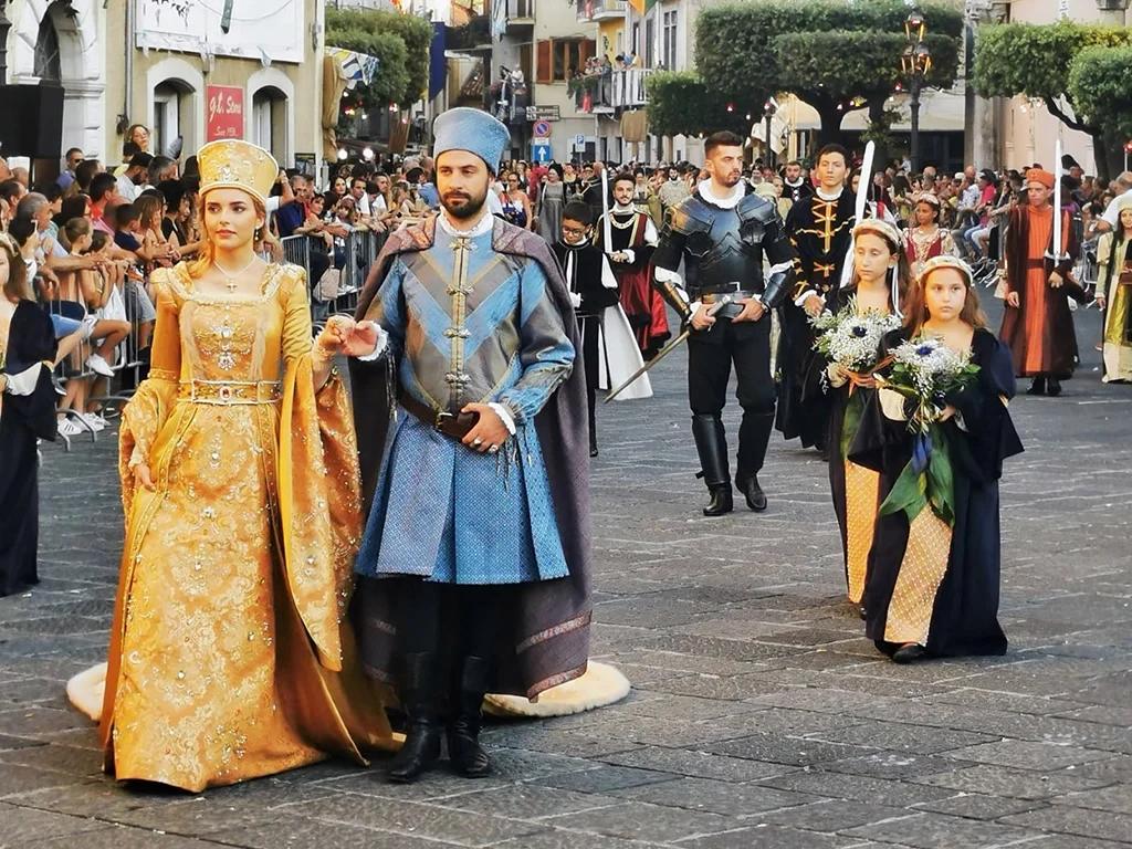 Teggiano, al via la 31ª edizione di Alla Tavola della Principessa Costanza: tutte le novità