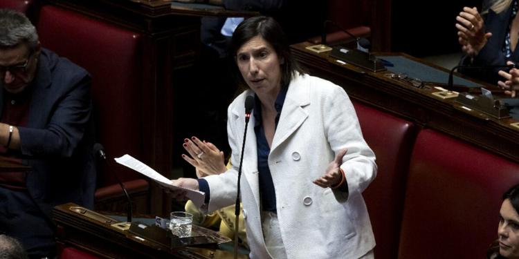 Decreto scuola, Schlein: «Caccia alle streghe sulla pelle dei più piccoli». Il campo largo contro il testo del governo