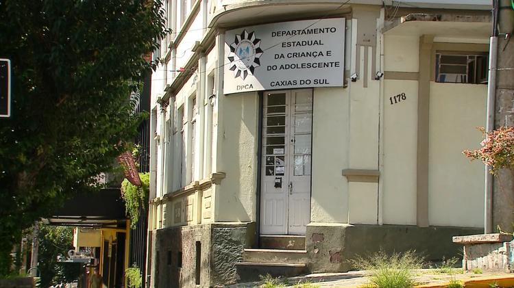 Homem é condenado a 97 anos de prisão por estuprar as duas filhas durante 10 anos na Serra Gaúcha