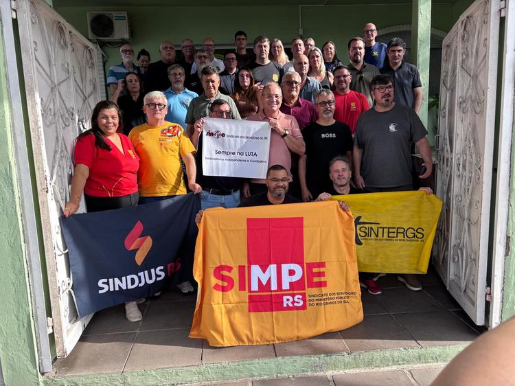 Ato em frente ao Palácio Piratini deve reunir centenas de aposentados, pensionistas e militares da reserva pelo fim do desconto previdenciário