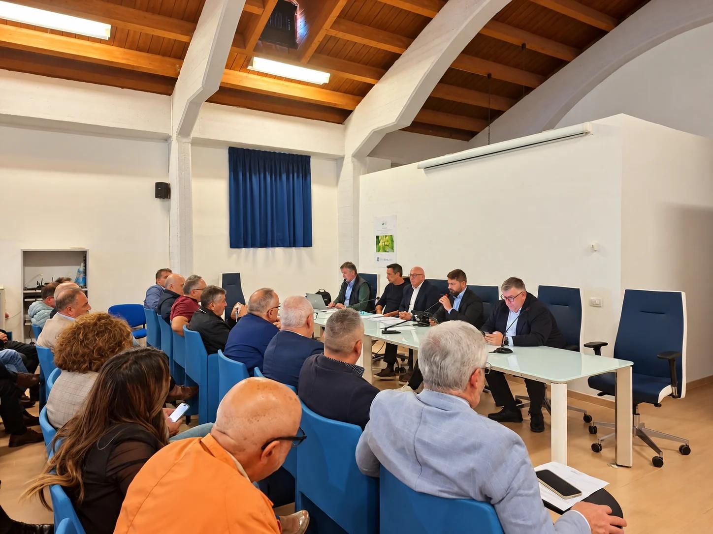 Comunità del Parco: vertice a Vallo della Lucania su piani territoriali ed emergenza cinghiali