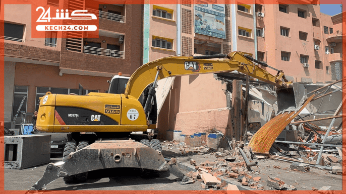 بالڤيديو: بعد عقود من التساهل.. سلطات مراكش تنهي احتلال محلات لارصفة شارع اسفي