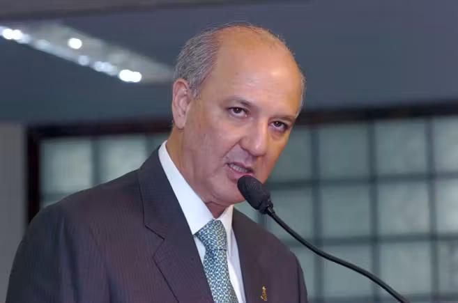 TSE barra candidatura de José Roberto Arruda ao governo do Distrito Federal