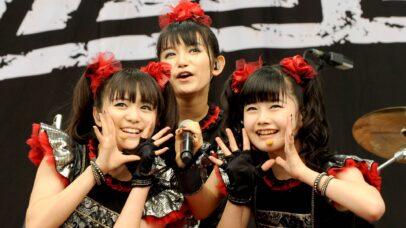 A reflexão do Babymetal sobre o sucesso repentino com ‘Gimme Chocolate!!’