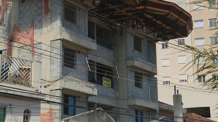 Justiça de SP dá 5 dias para Câmara explicar conclusão de CPI que investiga fraudes em imóveis sociais; oposição fala em processo 'atropelado'