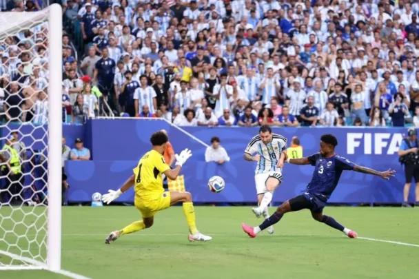 الارجنتين تنجو من فخ الرأس الأخضر وتضرب موعدا مع مصر في ثمن نهائي كأس العالم