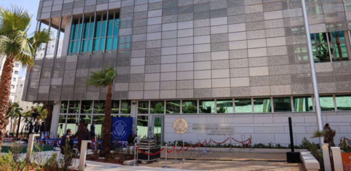 من ضمنها مراكش.. السفارة الأمريكية في المغرب تعلن تقديم خدماتها القنصلية بعدة مدن