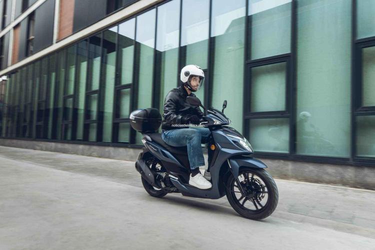 SYMPHONY SR 125 CBS 2026: EL SUPERVENTAS DE SYM SE RENUEVA CON MÁS DISEÑO, TECNOLOGÍA Y EQUIPAMIENTO