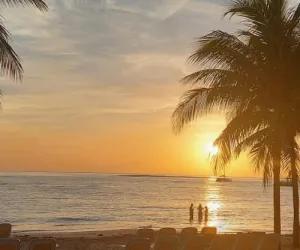2e0f87d2f67922e33b1fb5ef71533458view from a beach in montego bay st james ar UlmiSZ 500x500 tN00HQ