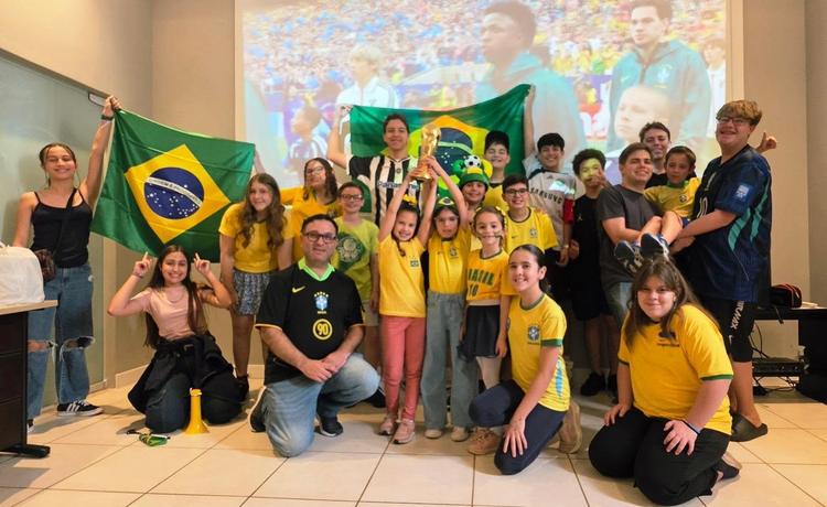 Acólitos e Coroinhas reunidos!