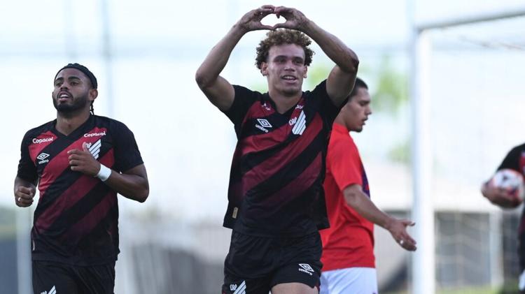 Athletico-PR vence Paraná Cube pelo Sub-20