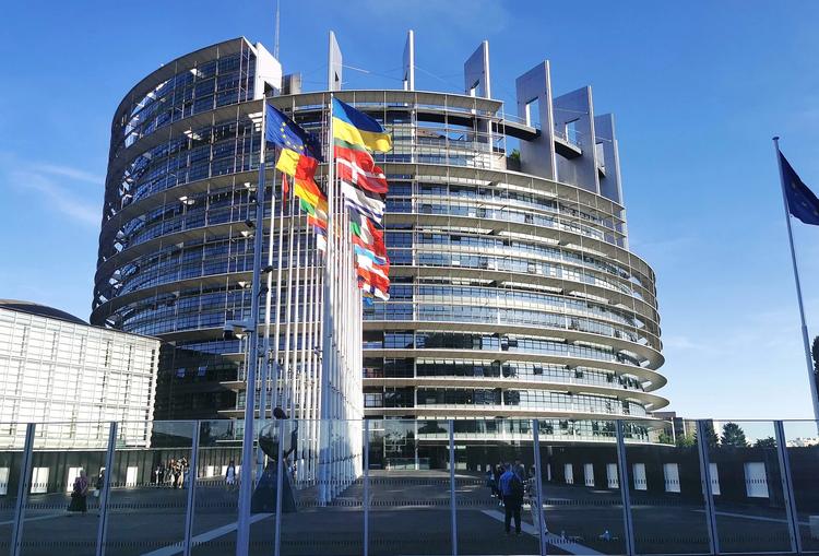 Which European Countries Have the Wealthiest Young Adults?