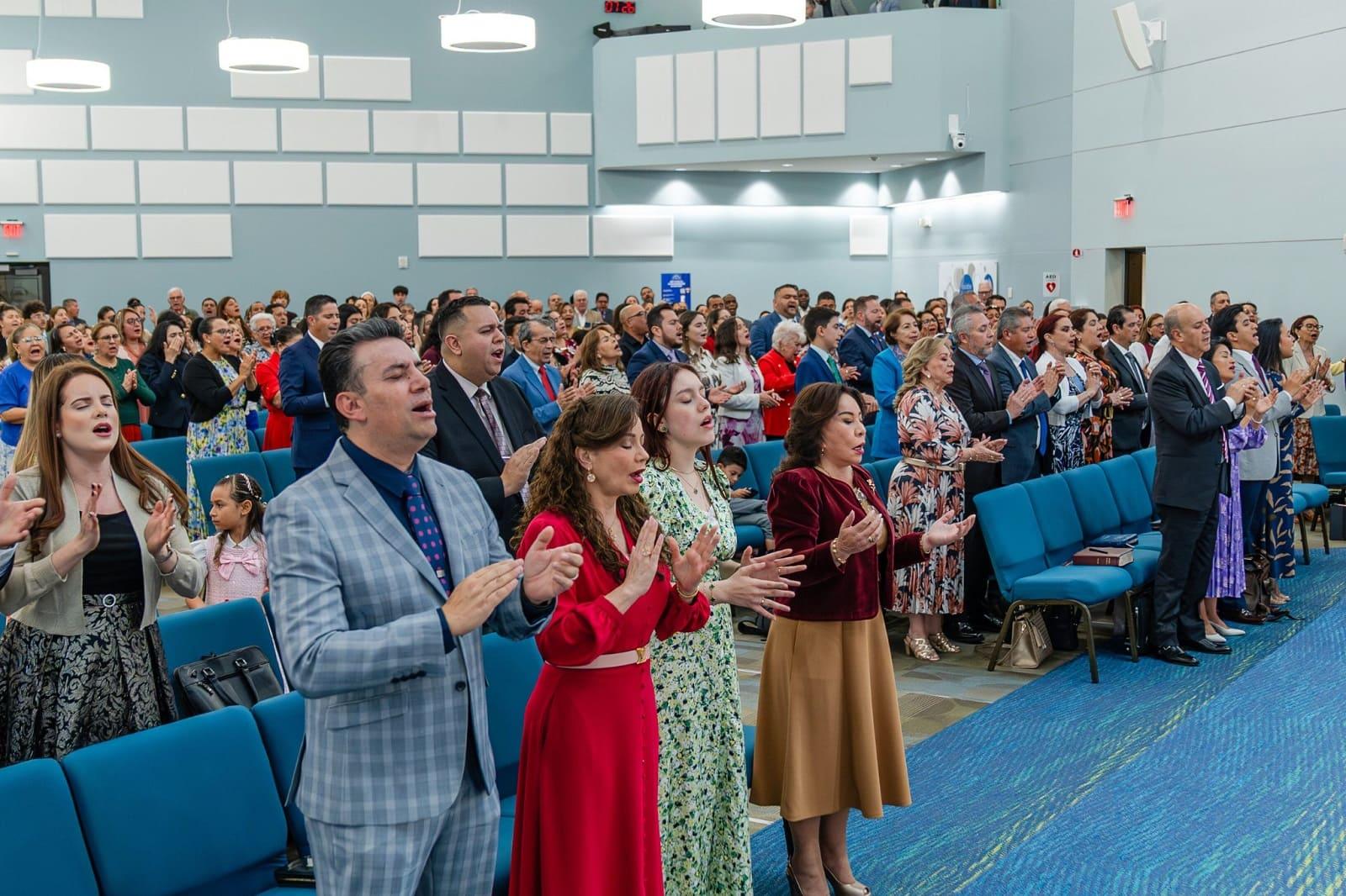 Christian Churches Gain Influence in Colombia’s Election Endgame