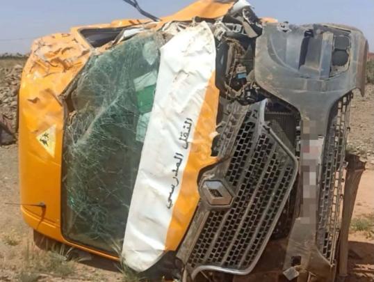 إصابات في انقلاب سيارة للنقل المدرسي بورزازات