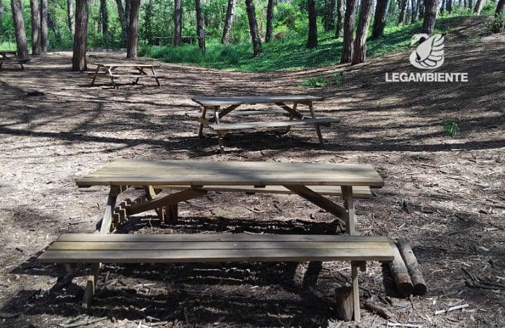 Furto all’Oasi di Paestum: rubati tavoli e panche dell’aula didattica per i ragazzi