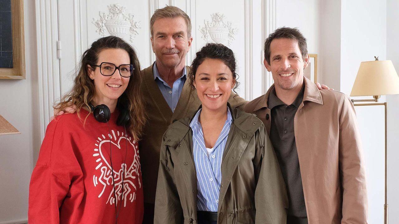 Lorie Pester passe derrière la caméra pour France 3 : "J’étais un peu stressée, mais j’aime travailler sous pression"