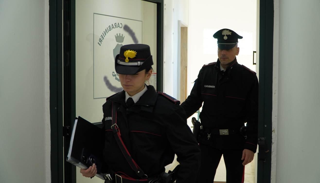 San Cipriano d’Aversa, officina abusiva e rifiuti pericolosi: sequestrata area di 400 mq