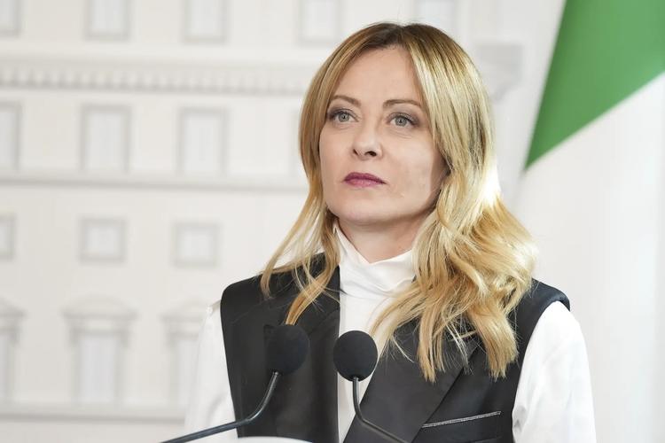 Proteste contro caro carburante, Meloni: «Al lavoro per dare risposte»