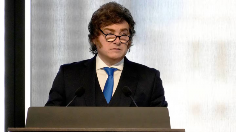 Milei afirmó que Argentina "invita a la Inteligencia Artificial a liberarse"