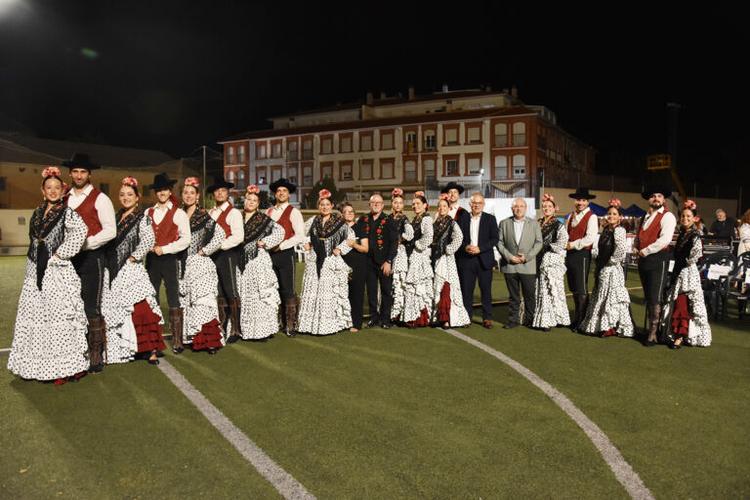 El Festival Internacional de Folklore (FIF) de Baza celebra sus primeros 40 años en plena forma