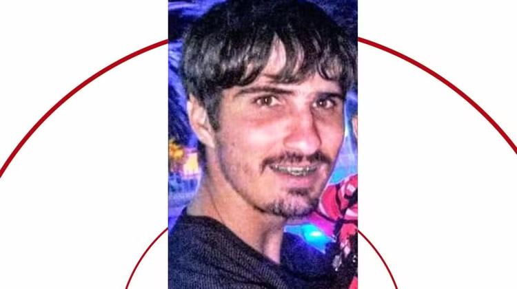 Motociclista morre após atropelar boi e ser atingido por caminhão na SP-310 no interior de SP