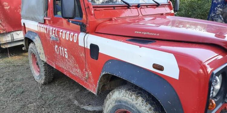 Trattore si ribalta, agricoltore muore nel Palermitano