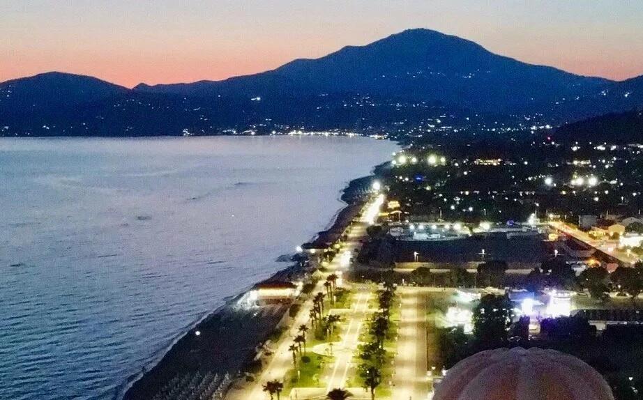 Ascea punta all’80% di raccolta differenziata: la strategia del comune per un’estate sostenibile
