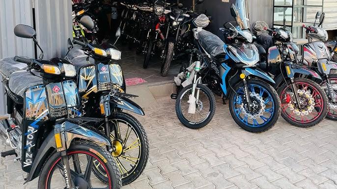 جمعيات بمراكش ترفض رفع الرسوم الجمركية على دراجات 50cc