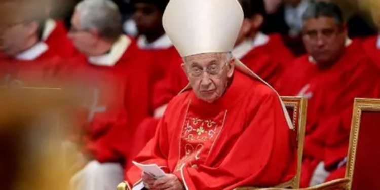 Addio al Cardinale Camillo Ruini, storico timoniere della Cei. Morto a 95 anni uno dei volti più potenti della Chiesa