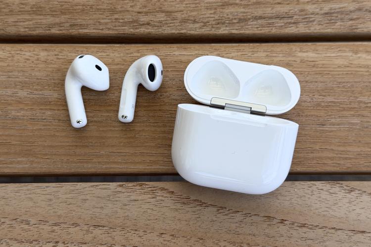 Apple AirPods 5