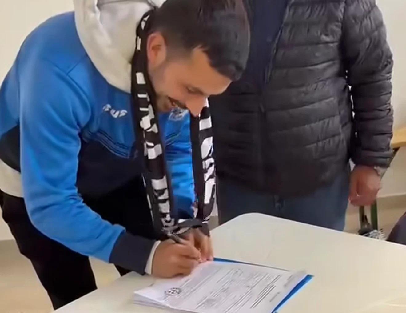 Nicola Sansone riparte dalla Terza Categoria: l’ex Serie A firma con il Novi Velia