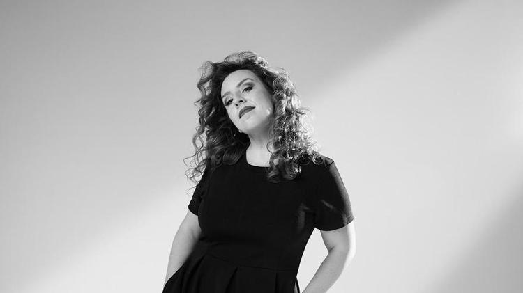 La soprano malagueña Berna Perles: "Muchos días, me despierto, me pellizco y me digo: Oye, vivo de esto"