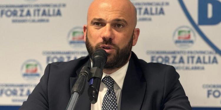 Forza Italia Calabria, Pierluigi Caputo è il nuovo capogruppo in Consiglio regionale