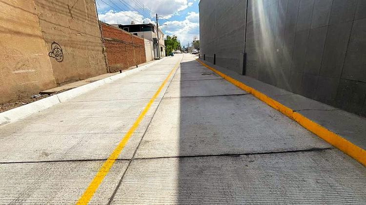 Concluye Gobierno Municipal pavimentación de la calle Chihuahua en el fraccionamiento Chihuahua
