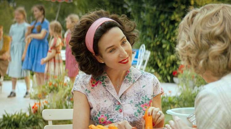 C’était mieux demain (Canal+) - Elsa Zylberstein : "J’ai d’abord pensé que ce n’était pas trop mon genre de film"