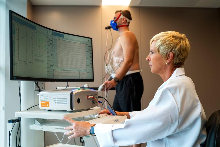 Unimed Serra Gaúcha aposta em medicina de alta performance e inaugura centro exclusivo para executivos