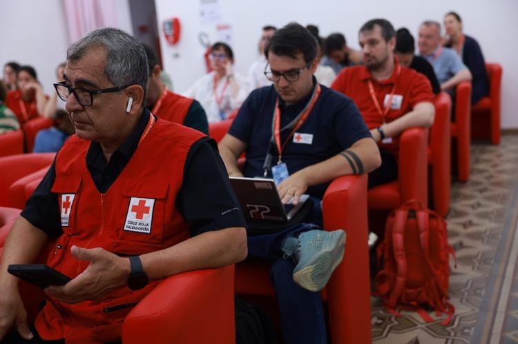Migrazioni: si è concluso in Sardegna il primo meeting globale della società della Croce Rossa e Mezzaluna Rossa sul “Route-Based Approach”