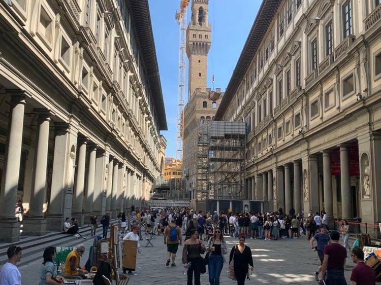 Irpet, 37% lavoratori turismo in Toscana è sotto soglia di povertà