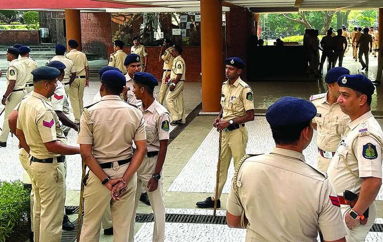 24,500 candidates compete for 479 police constable posts open for hiring