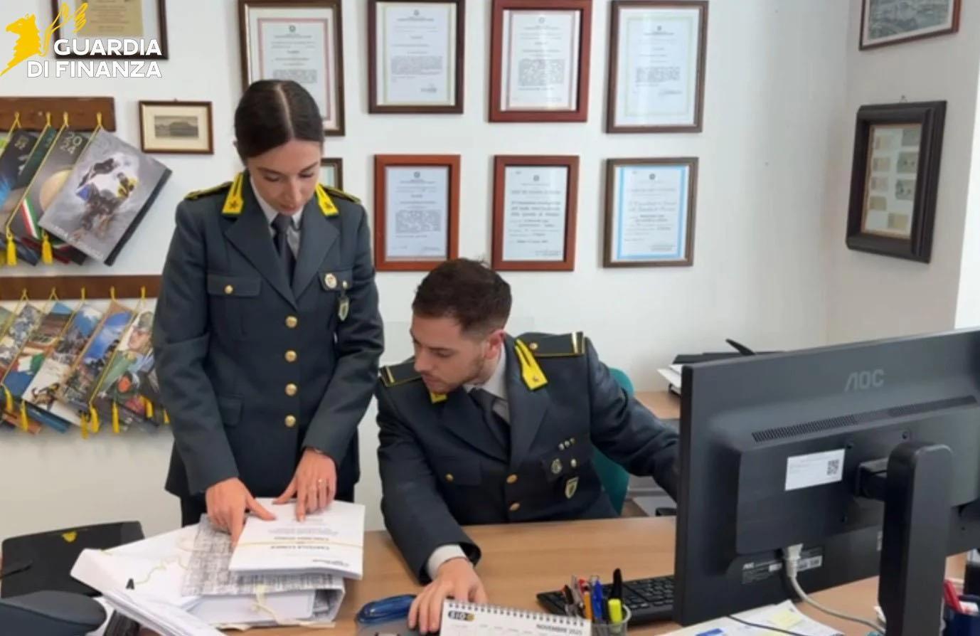 Maxi frode IVA da 450 milioni: blitz della Guardia di Finanza anche nel salernitano