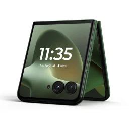 Motorola Razr+ in green